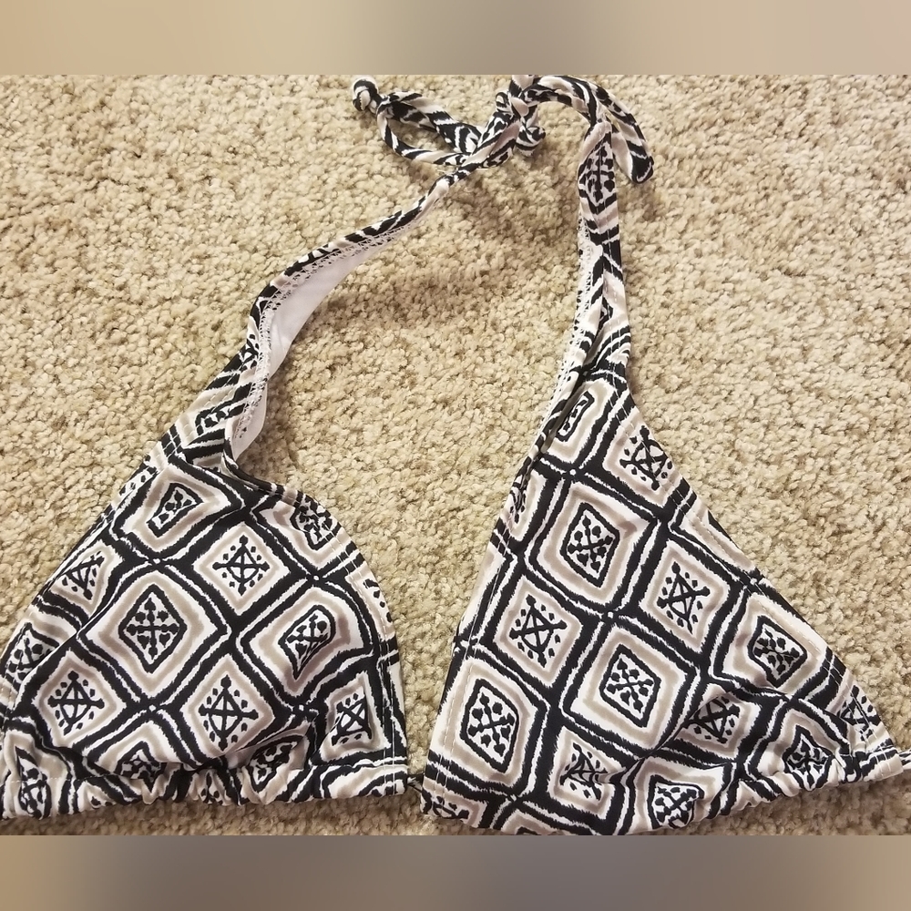 ⚡️Old navy bikini top, small
